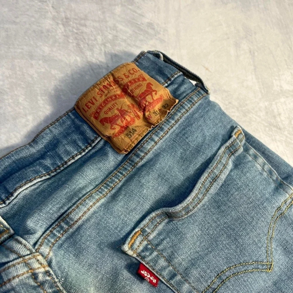 Levi's 514 Light Mid Wash Straight Fit Blue Denim Jeans